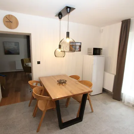 Helly - - クヴィルダ