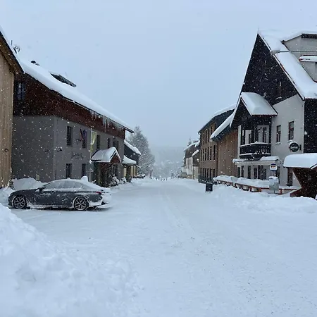 Helly - - 아파트